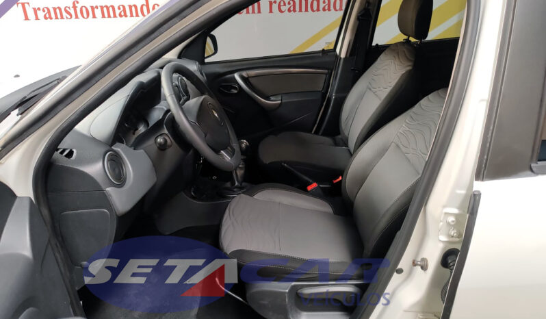 
								DUSTER TECH ROAD 2.0 4X4 MEC full									