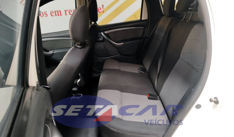 
								DUSTER TECH ROAD 2.0 4X4 MEC full									